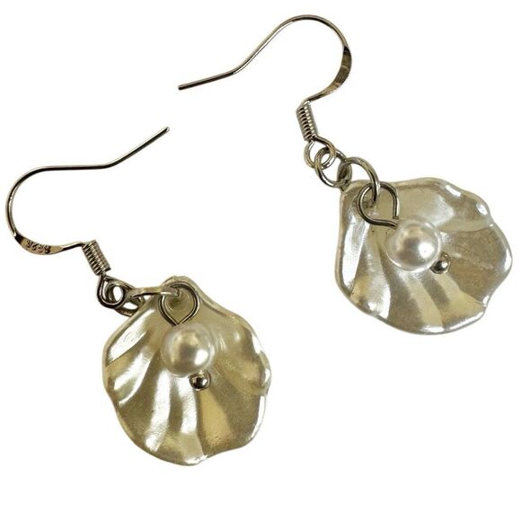 Sea Shell  faux Pearl  drop Earrings - Picture 4 of 6